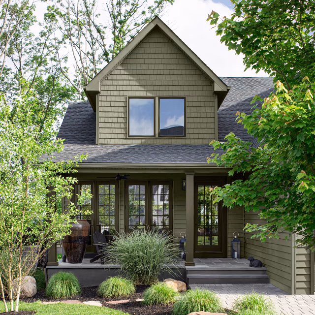 Green Paint Exterior House Porch 640X640 1 | VENESOL REFORMAS